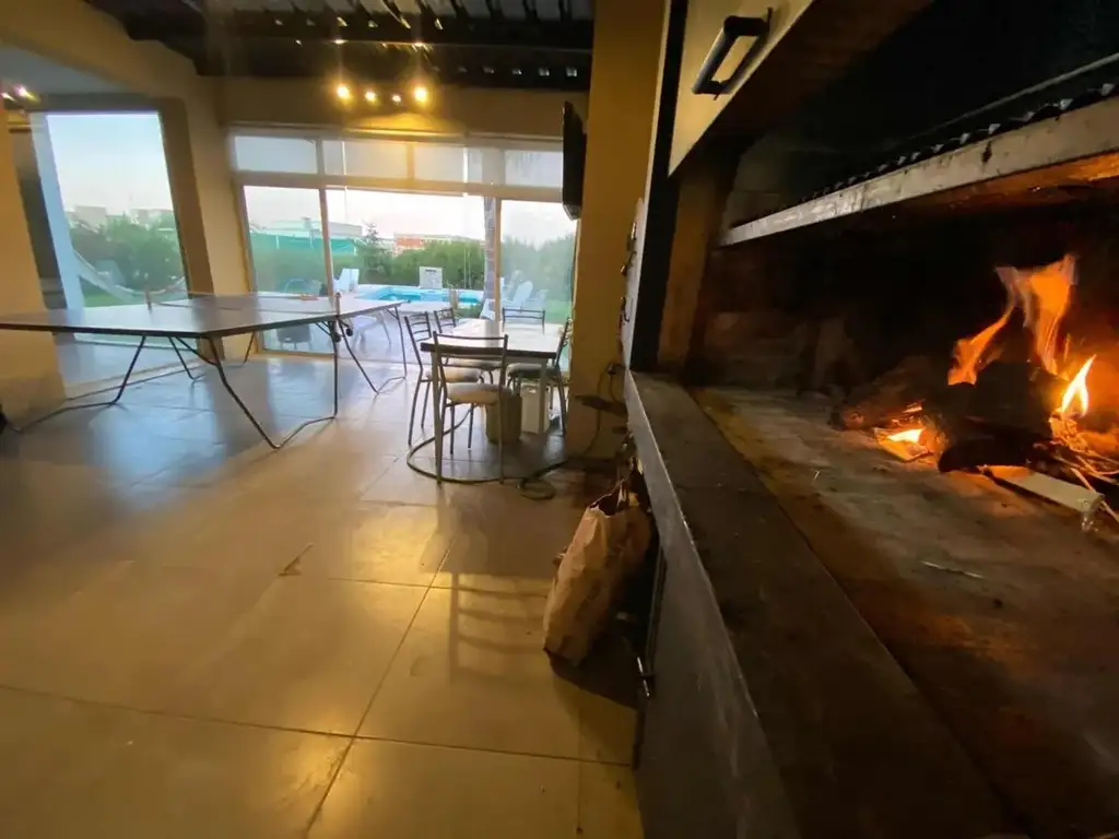 Venta Casa 4 ambientes Barrio Don Joaquin - Foto 13