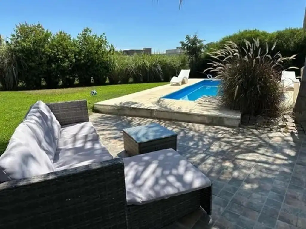 Venta Casa 4 ambientes Barrio Don Joaquin - Foto 17