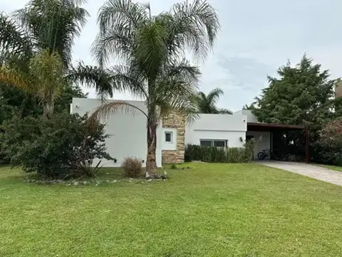 Casa en Venta en Don Joaquin - 3 dormitorios