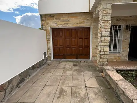 Casa en Venta en San Antonio de Padua, USD 95.000