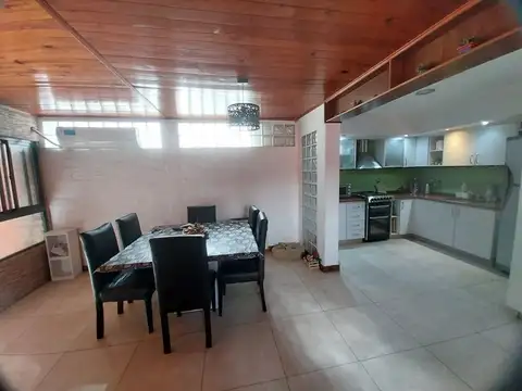 Depto Tipo Casa en Venta en Wilde, USD 124.900