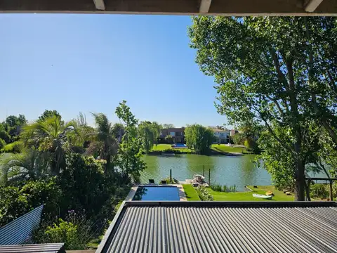 Casa 3 ambientes con 3 baños