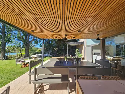 Casa en Alquiler Temporal de 4 dormitorios