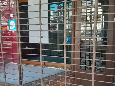Local en Alquiler en Mataderos, $ 600.000