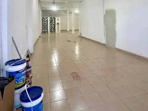Local en Venta Via Pública