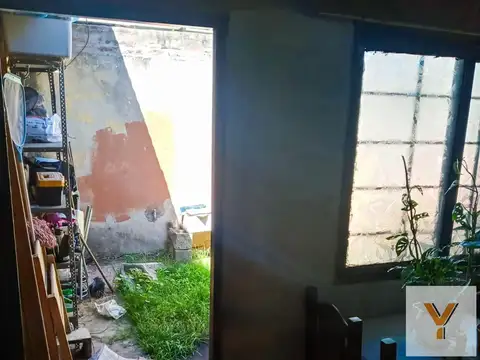 Depto Tipo Casa 4 ambientes con 2 baños
