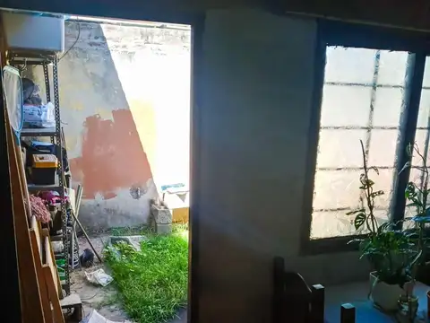 Depto Tipo Casa 4 ambientes con 2 baños