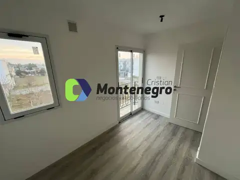 Depto Tipo Casa en Alquiler con 1 cocheras