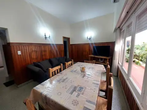 Venta departamento 3 ambientes c/ dependencia. Zona Plaza Mitre