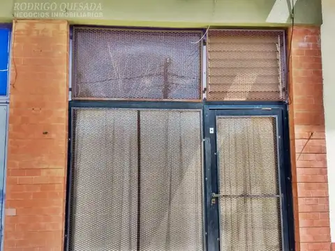 Local - San Bernardo Del Tuyu