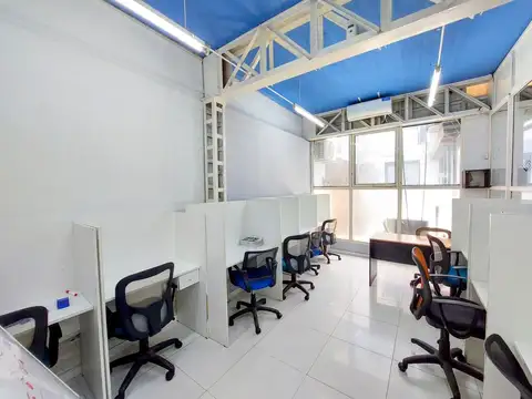 Oficina Grande en Alquiler en Ramos Mejía