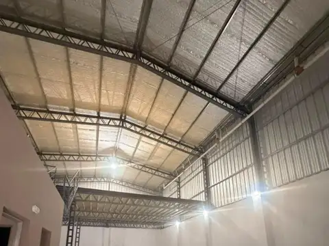 Depósito a estrenar- ALQUILER ZONA INDUSTRIAL  Ituzaingó