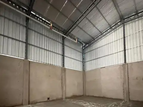 Galpon en Alquiler en Ituzaingo Norte, $ 3.800.000