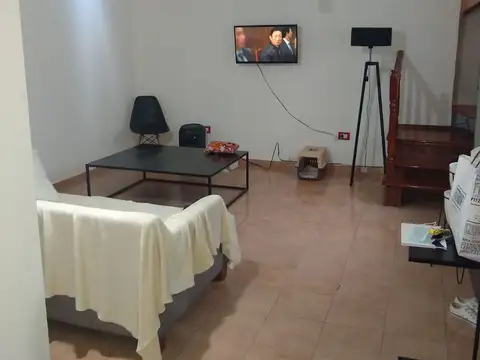 PH CON PATIO Y PARRILLA APTO CREDITO