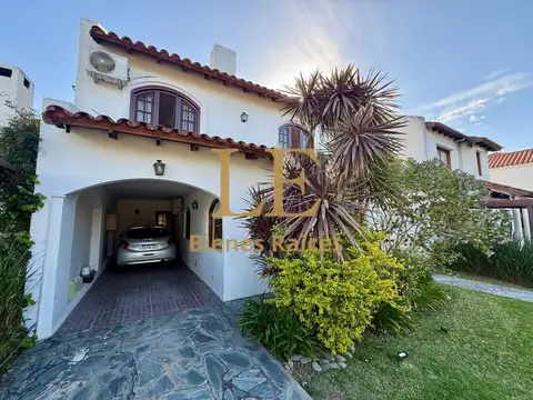Casa en Venta en Aranjuez, USD 230.000