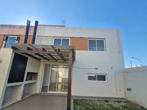 Casa en Alquiler en Tejas del Sur 1, $ 1.680.000