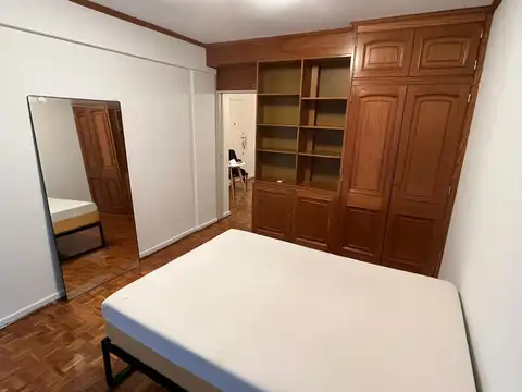 Marcelo Torcuato De Alvear 900
