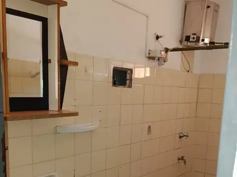 Casa en Alquiler con 1 cochera