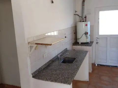 Departamento 5 ambientes con 1 baño