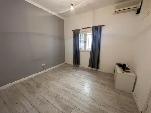 Casa en Venta en Temperley, USD 125.000