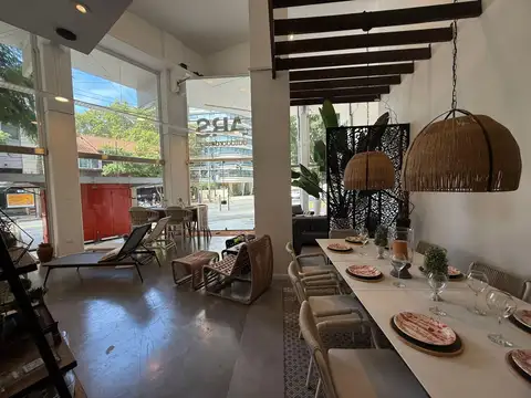 Local en Venta 50 años