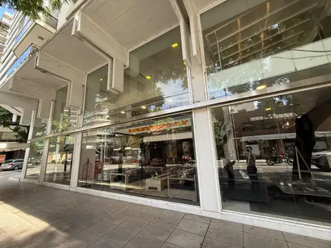 Local en Venta en La Lucila Libertador / Rio, USD 1.400.000