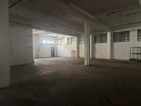 Galpon en Venta en Villa Lynch, USD 1.800.000