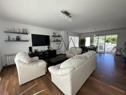 Jorge Newbery 4550, Mar Del Plata, Buenos Aires, Argentina.