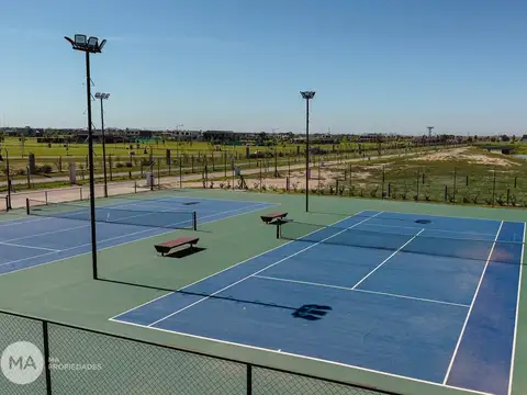 Terreno en Venta en Funes, USD 81.000