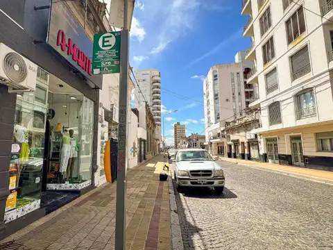 VENTA FONDO COM. CÉNTRICO - RUBRO INDUMENT.TANDIL
