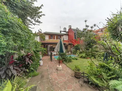 Casa en Venta con 1 cochera