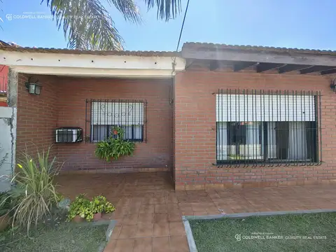 Casa de 3 ambientes en venta Benavidez APTO CREDITO
