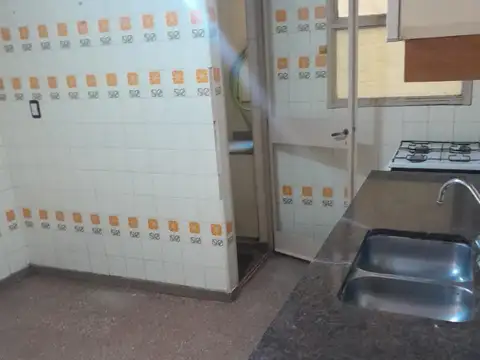 Departamento 3 ambientes con 1 baño