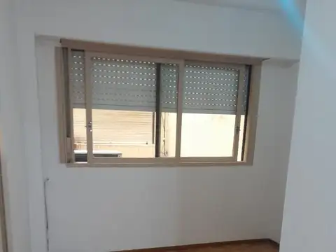 Sarmiento 1400
