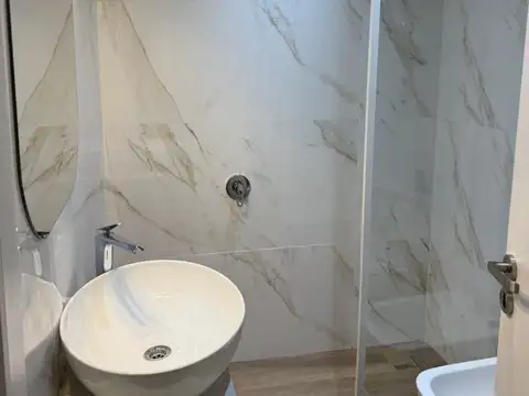 Departamento en Venta en Varese, USD 165.900