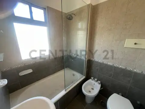 VENTA DEPARTAMENTO 3 AMBIENTES Y MEDIO