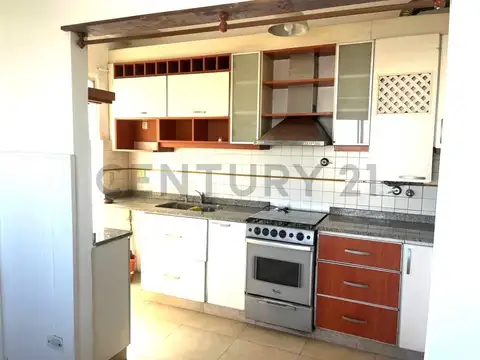 GRAL. ACHA 100, Piso 6