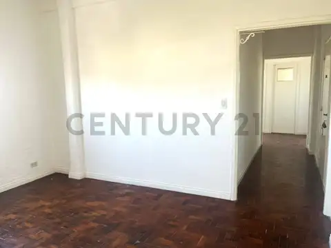 VENTA DEPARTAMENTO 3 AMBIENTES Y MEDIO MUY LUMINOSO, DECORACION CON IA