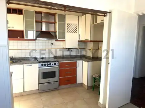 VENTA DEPARTAMENTO 3 AMBIENTES Y MEDIO MUY LUMINOSO