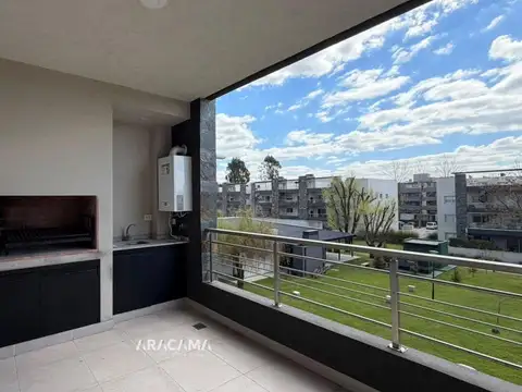 Departamento en Alquiler con 1 cocheras