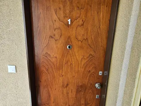 Mozart e/ Saraza y Pasaje De La Cruz