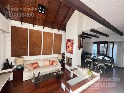 Casa en Venta en San Isidro Barrio Carreras, USD 460.000