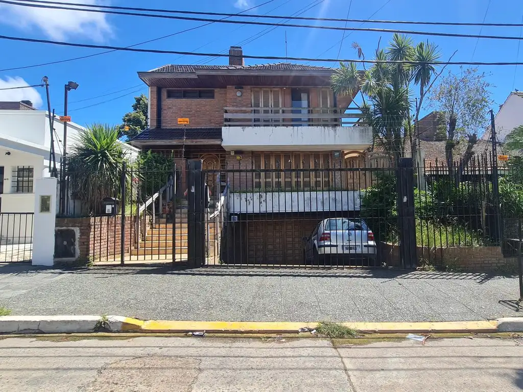RIVADAVIA al 600