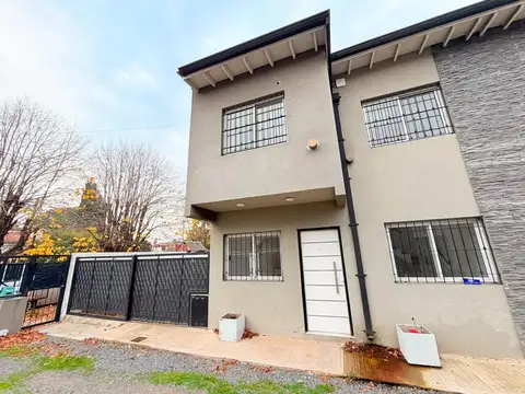 DUPLEX EN ALQUILER E COMPLEJO CERRADO