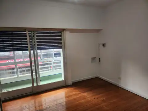 Depto Tipo Casa en Alquiler de 3 dormitorios
