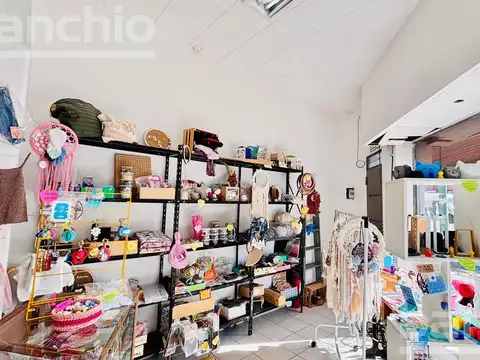 Local en Venta 30 años