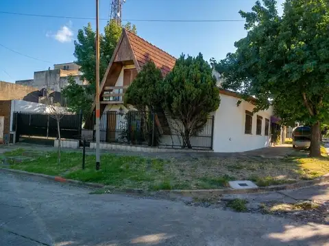 Venta Casa 5 ambientes Villa Ballester