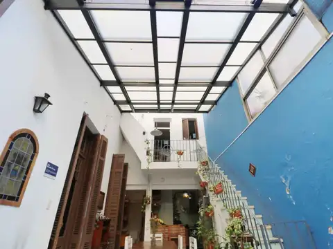 Depto Tipo Casa en Venta 75 años