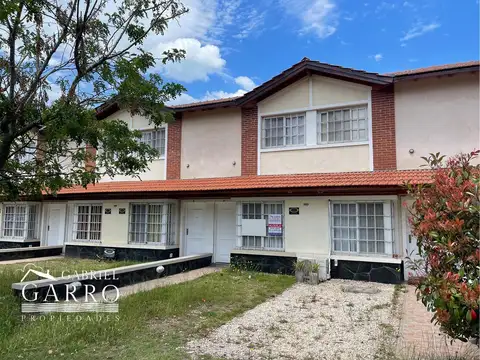 Avenida Enrique Shaw 900