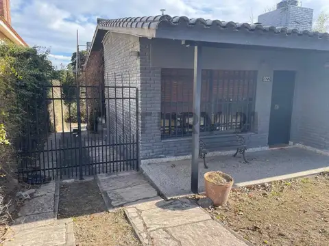 VENTA Casa 3 Dormitorios + Pileta + Quincho, en Carlos Paz con Escritura.